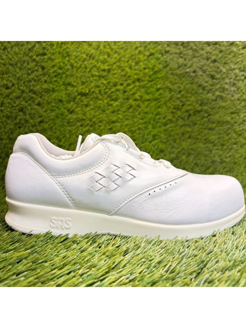 SAS Free Time Womens Size 6.5WW White Leather Walking Oxford Shoes Sneakers